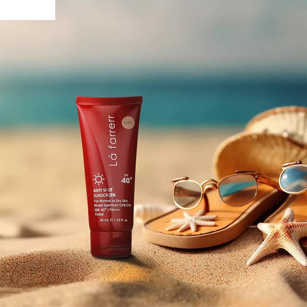 کرم ضد آفتاب و ضد لک رنگی لافارر SPF40-Light مناسب پوست‌ چرب حجم 40 میلی‌لیتر — تصویر ۴