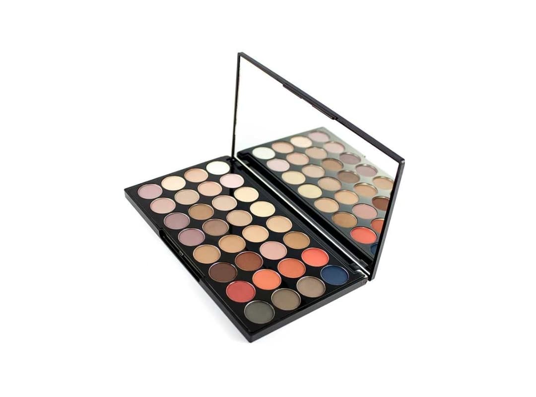 پالت سایه ۳۲ رنگ مات میکاپ رولوشن مدل Flawless Matte 2 — تصویر ۲
