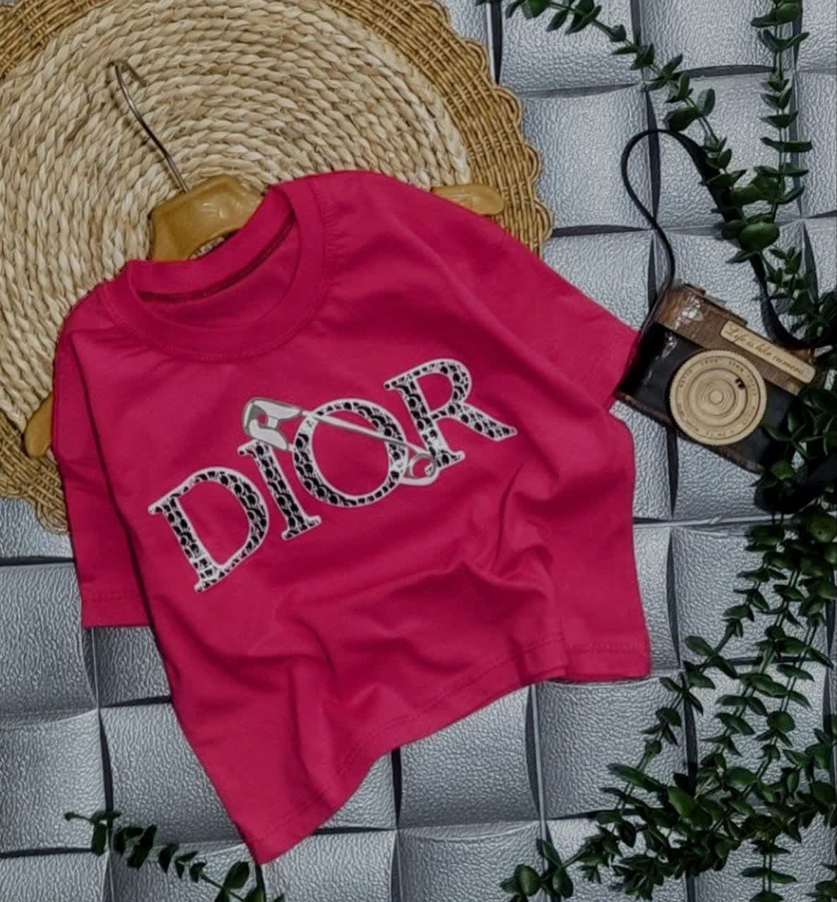کراپ تک دخترانه DIOR