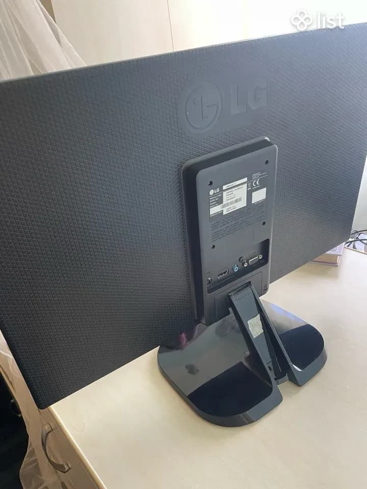 مانیتور استوک 22 اینچ ال جی LG 22MP48HQ-P با پورت HDMI — تصویر ۵