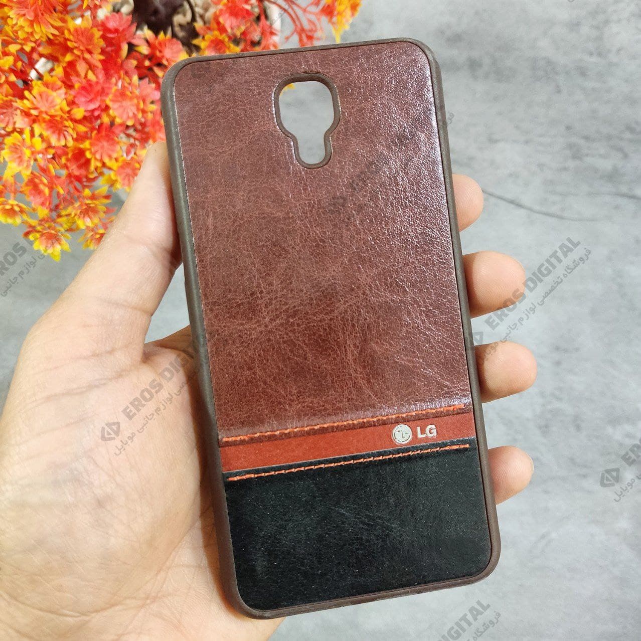 گارد گوشی LG X Screen مدل پشت چرم با لوگو سیلور طرح2