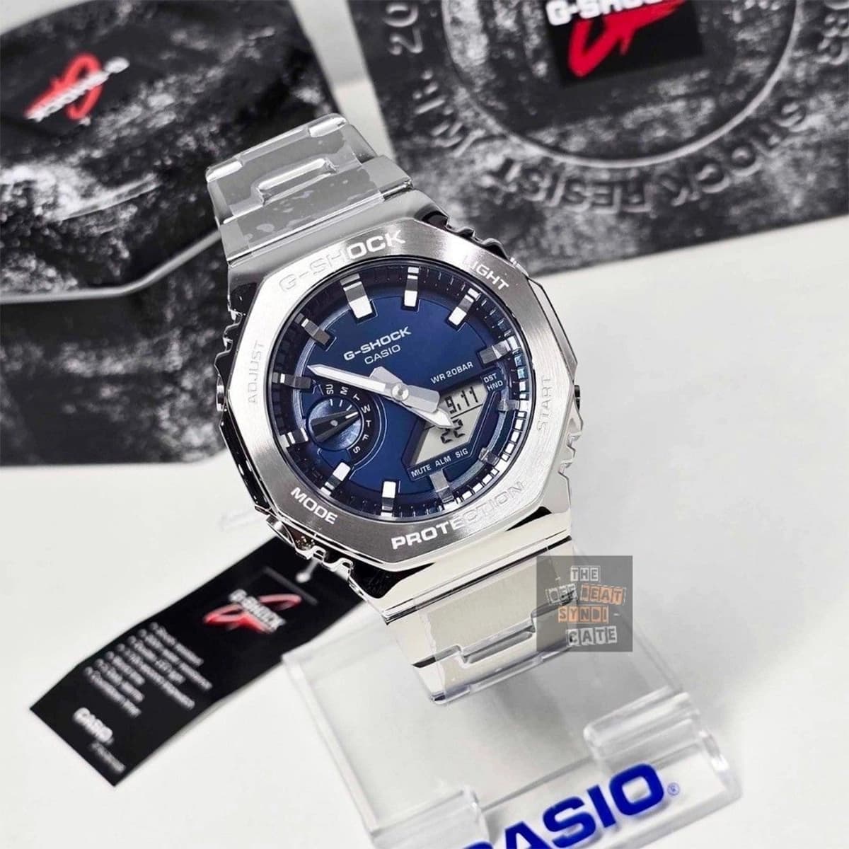 ساعت مچی جی شاک مدل G-Shock GM-2110D-2BDR — تصویر ۶