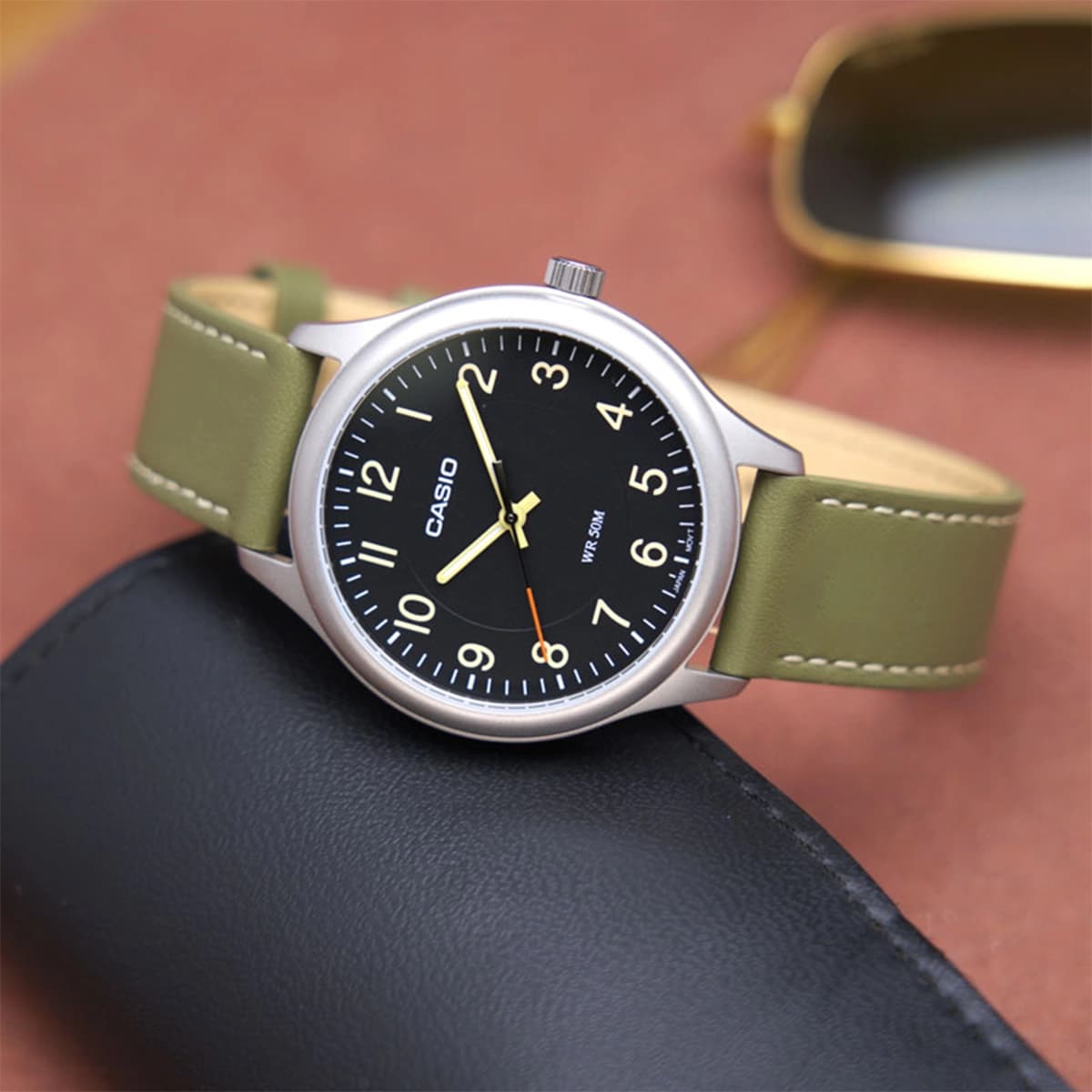 ساعت مچی مردانه کاسیو مدل Casio General MTP-B160L-1B2VDF — تصویر ۲