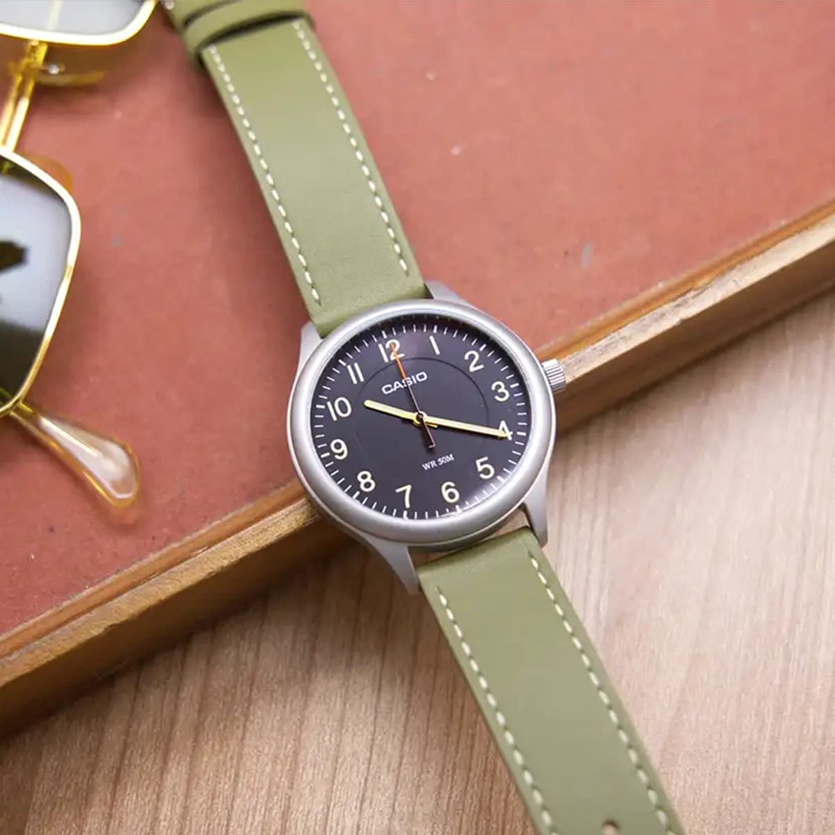 ساعت مچی مردانه کاسیو مدل Casio General MTP-B160L-1B2VDF — تصویر ۵