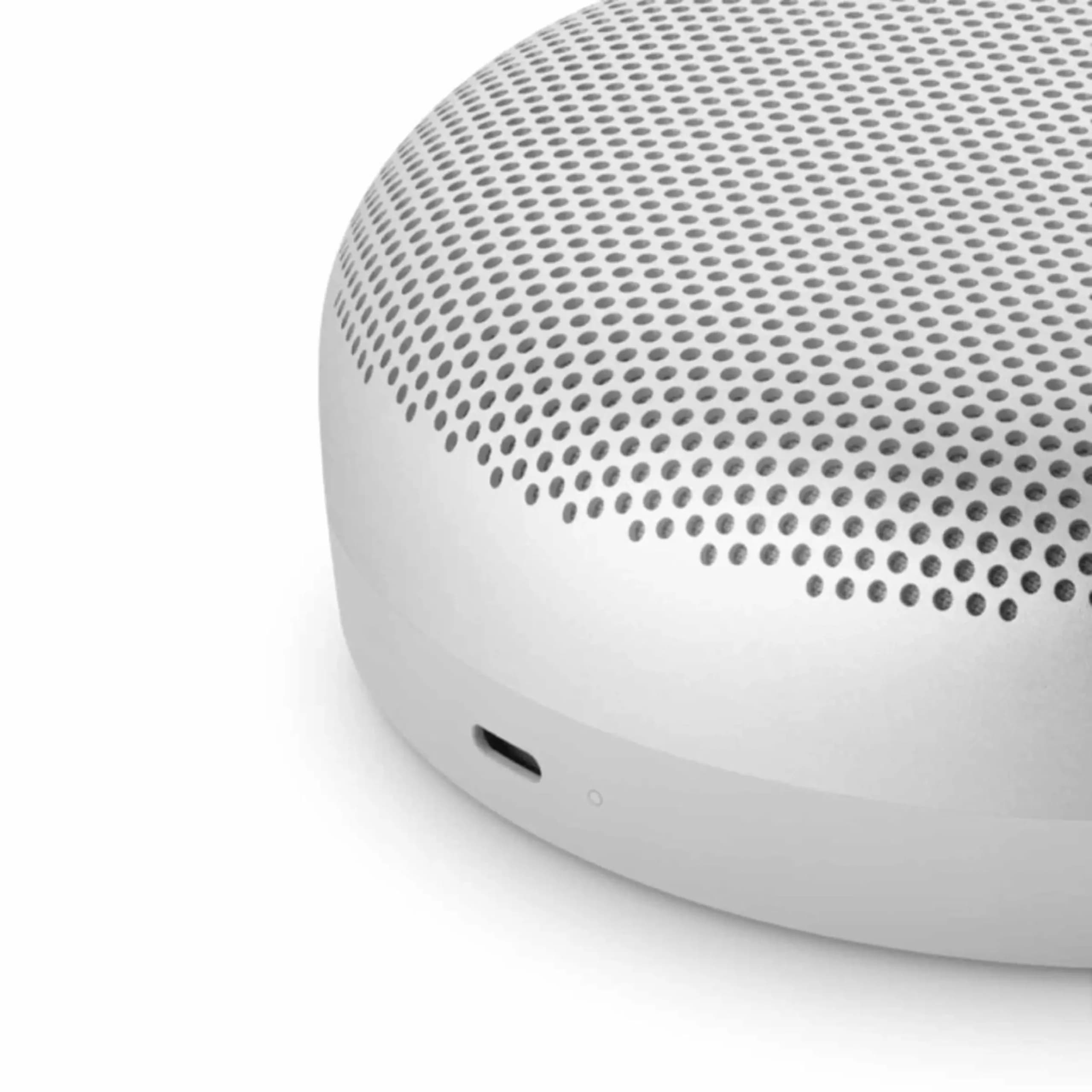 اسپیکر بنگ اند آلفسن مدل Beosound A1 نسل دوم — تصویر ۲