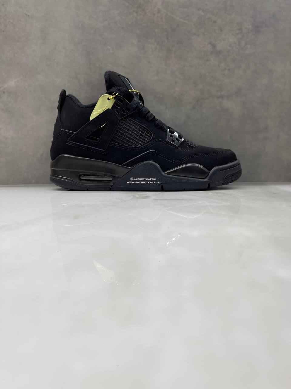 کتانی نایک ایر جردن 4 رترو بلک کت Nike airjordan blackcats