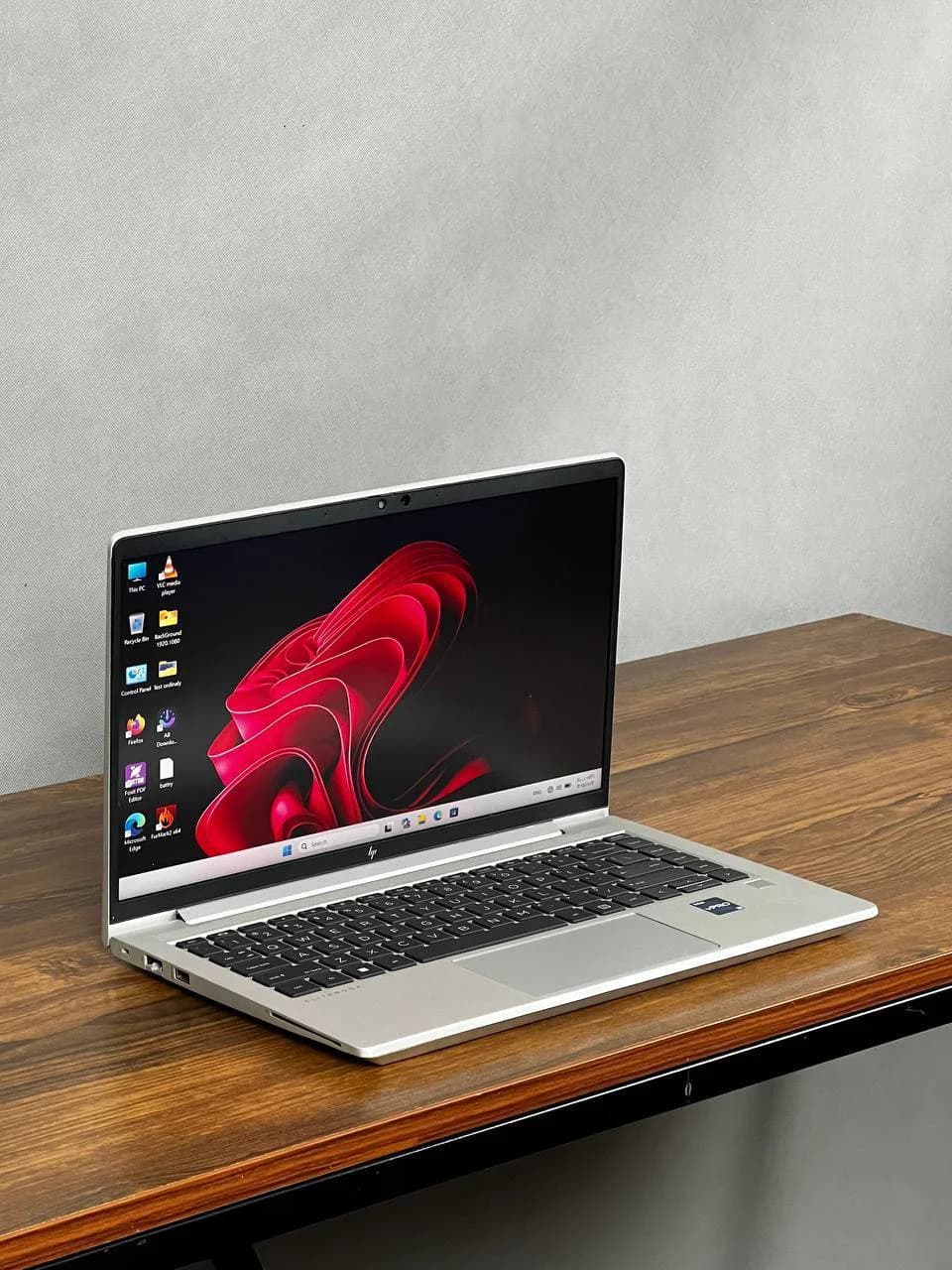 لپ تاپ HP 640 G9 — تصویر ۲
