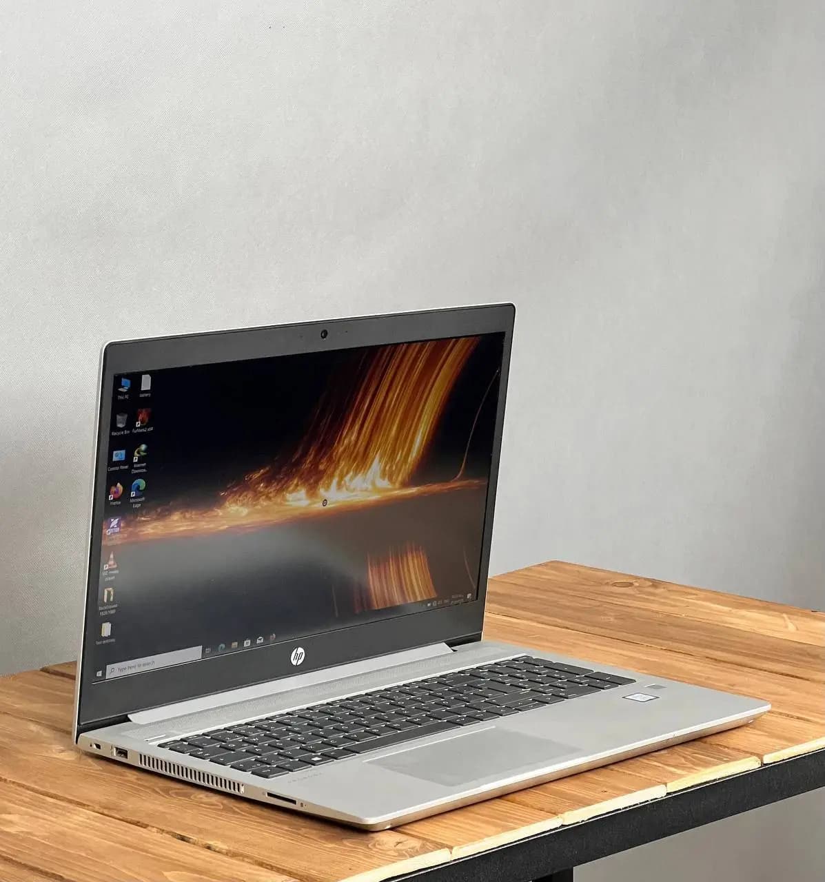 لپ تاپ HP 450 G9 — تصویر ۳