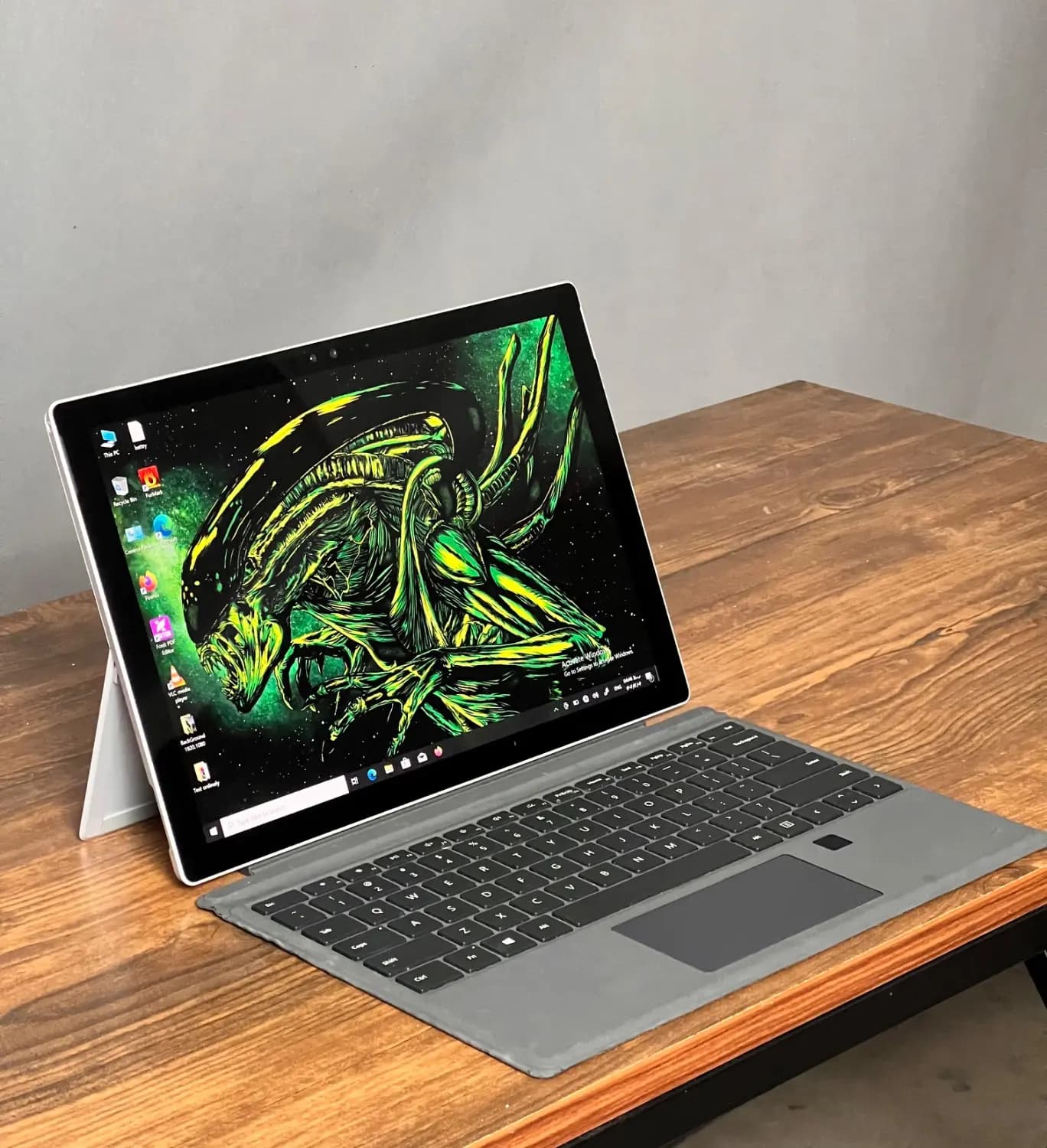 لپ تاپ Surface PRO 7 Plus i5 — تصویر ۲