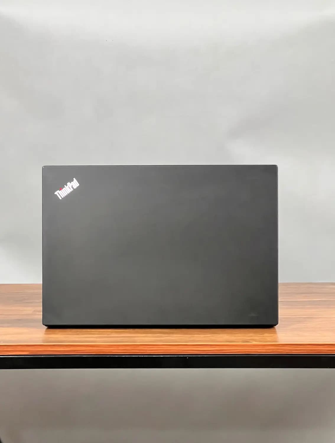 لپ تاپ Lenovo P15s — تصویر ۶