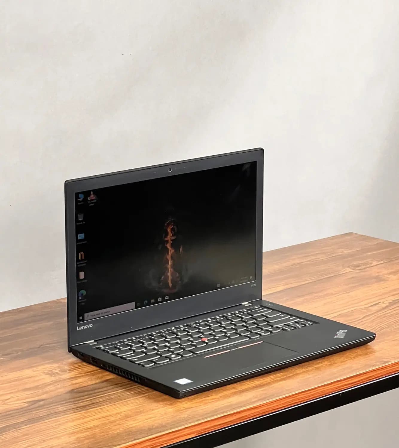 لپ تاپ Lenovo T470 — تصویر ۳