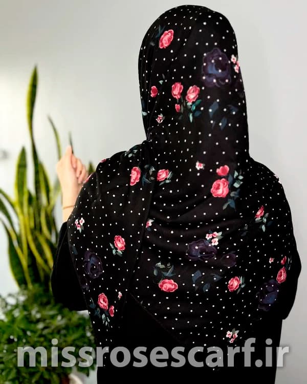 روسری قواره 120 کد 8301 — تصویر ۲