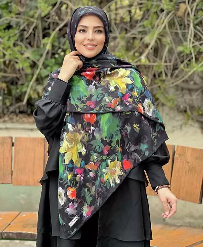 روسری نخی طرح Flower flame