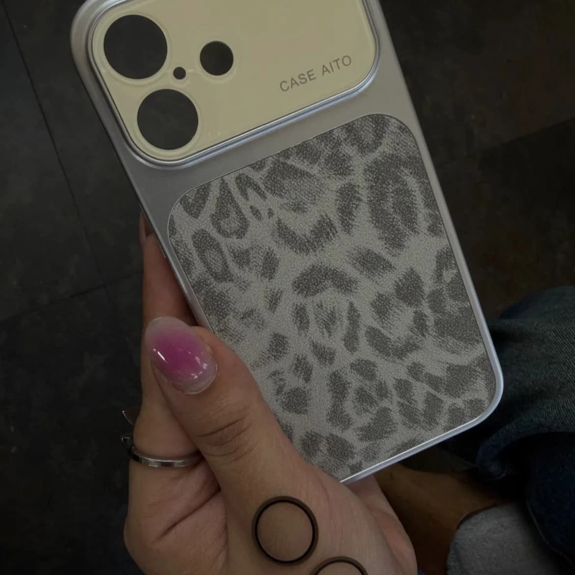 قاب leopard autofocus (آیفون) — تصویر ۳