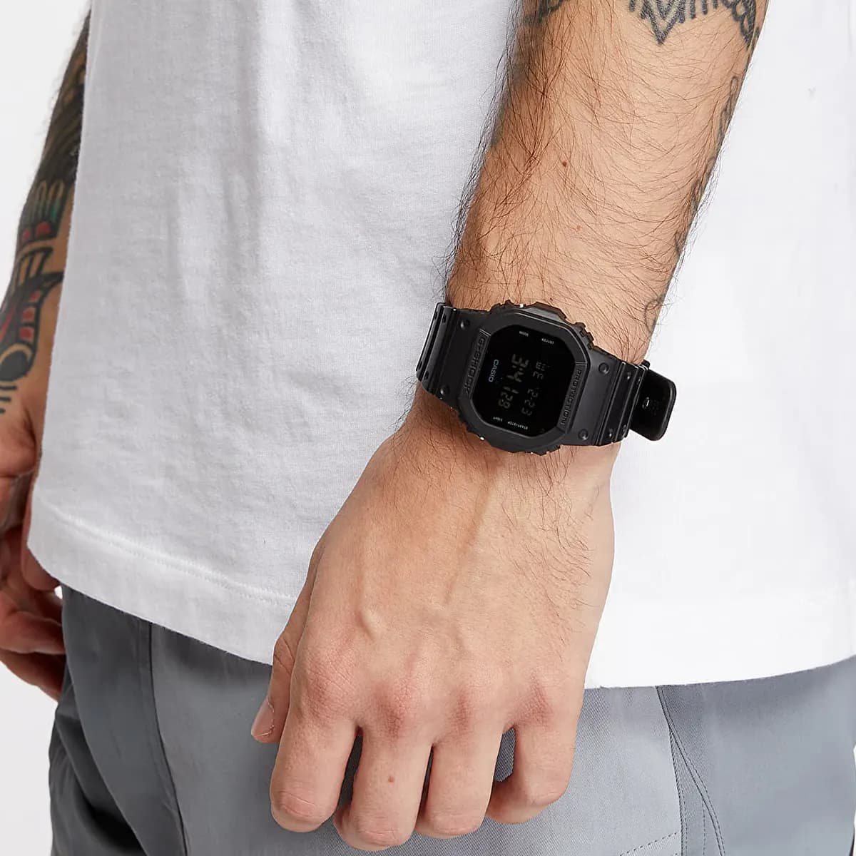 ساعت G-SHOCK مدل DW-5600BB-1D — تصویر ۹