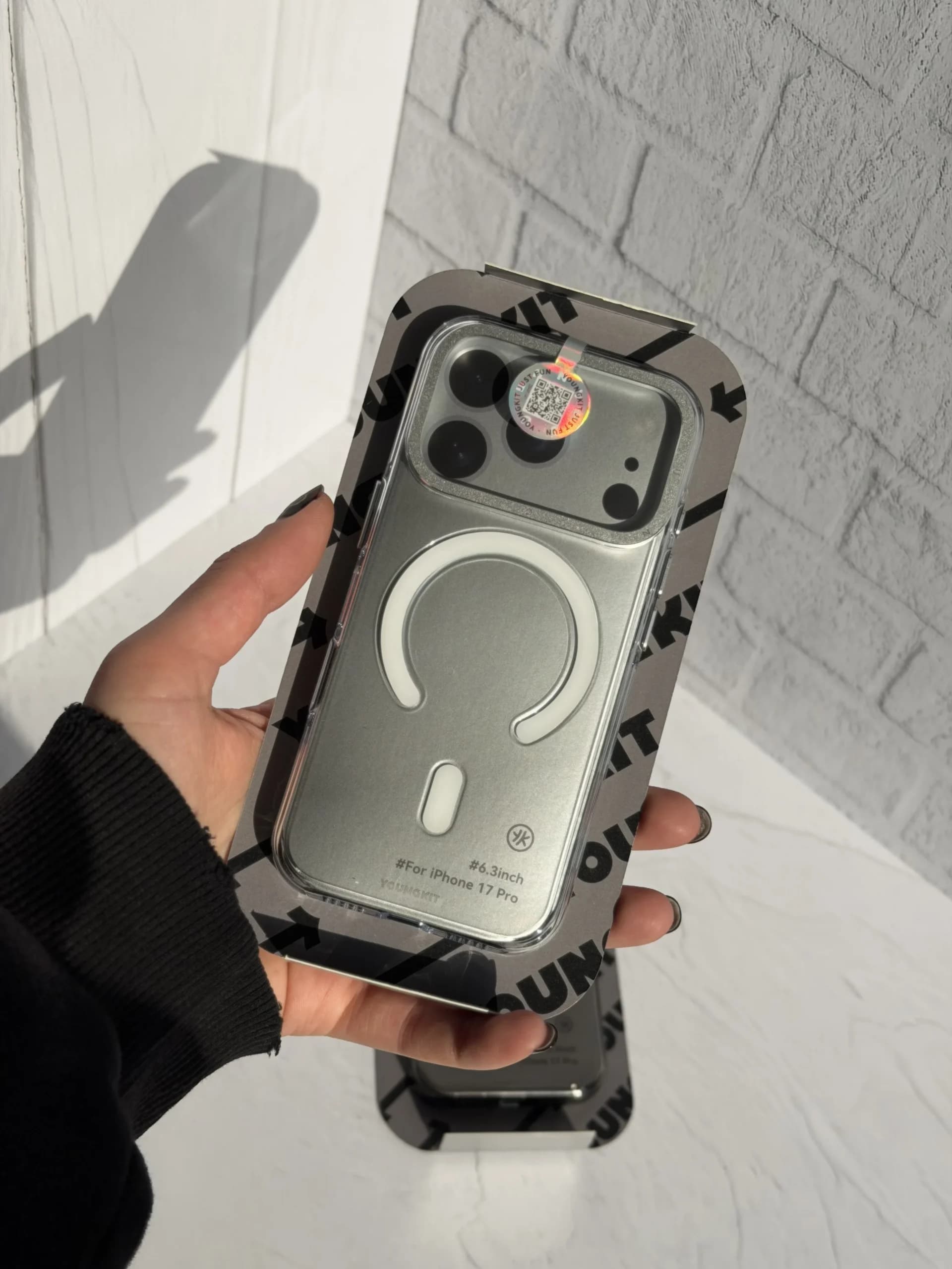 قاب youngkit crystal shield (آیفون) — تصویر ۴