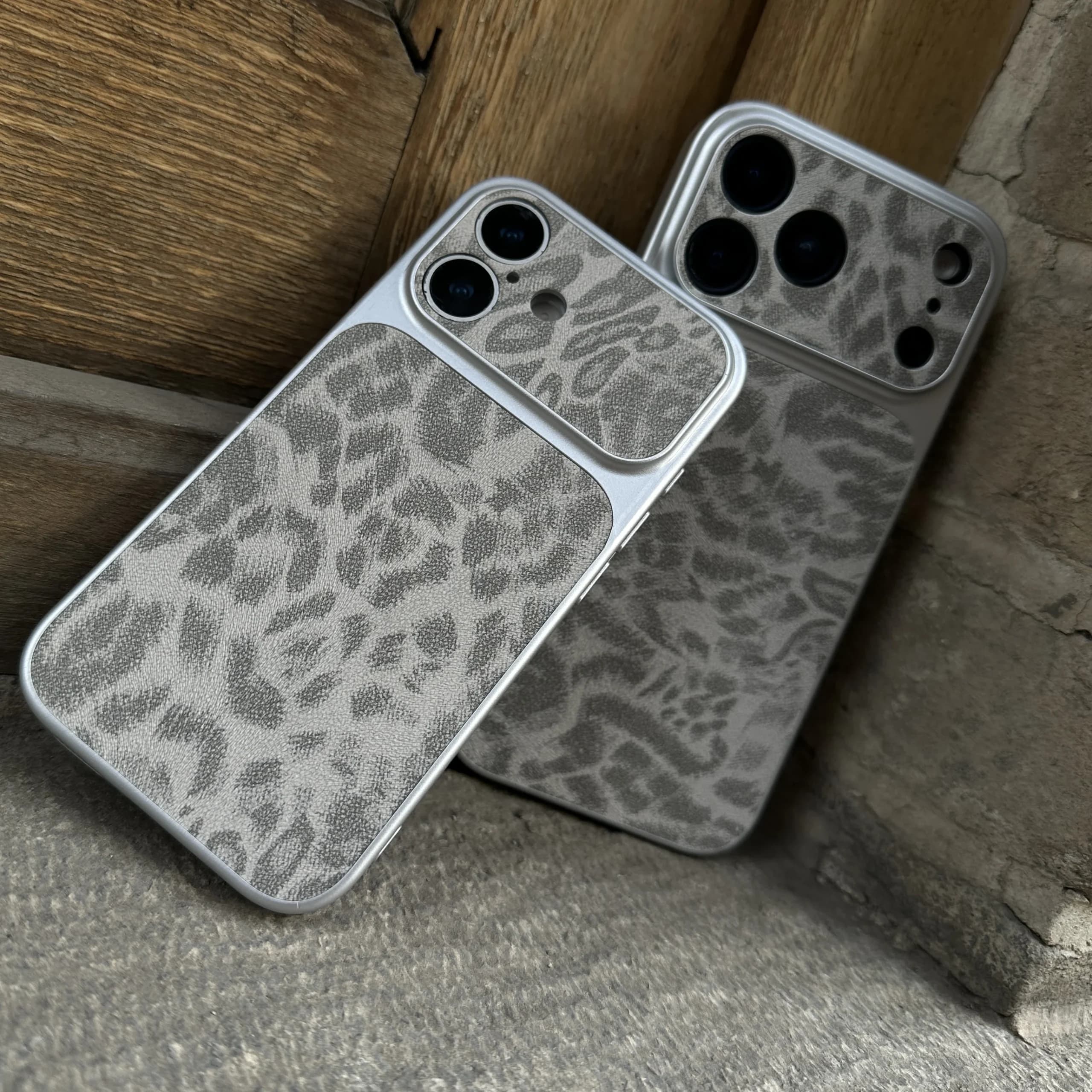 قاب gery leopard (آیفون) — تصویر ۴