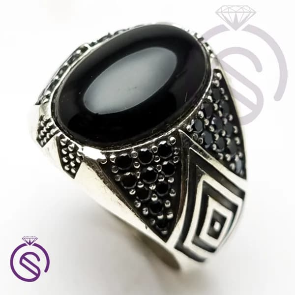 انگشتر نقره عقیق سیاه مردانه مدل هورام کد 62345
