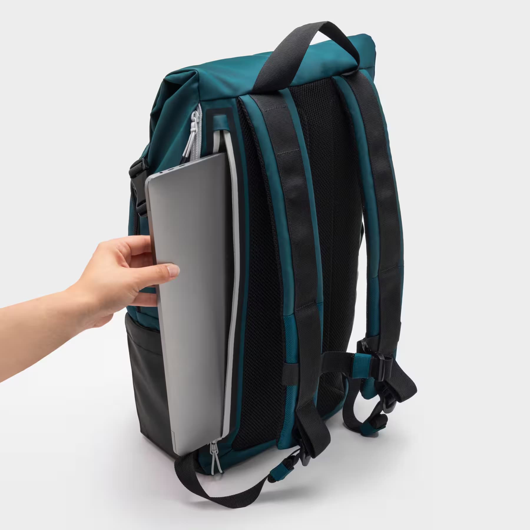 کوله پشتی کیپستا 25 لیتری – دکتلون Kipsta Backpack – 25 L – Petrol Blue – Urban — تصویر ۲