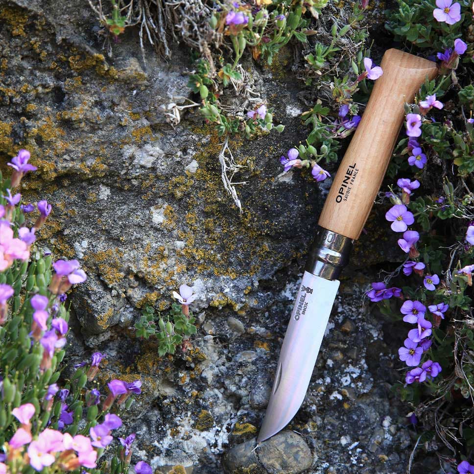 چاقو اپینل 09 استنلس – چوب راش Opinel No.09 Stainless Steel Folding Knife | Beech wood — تصویر ۲