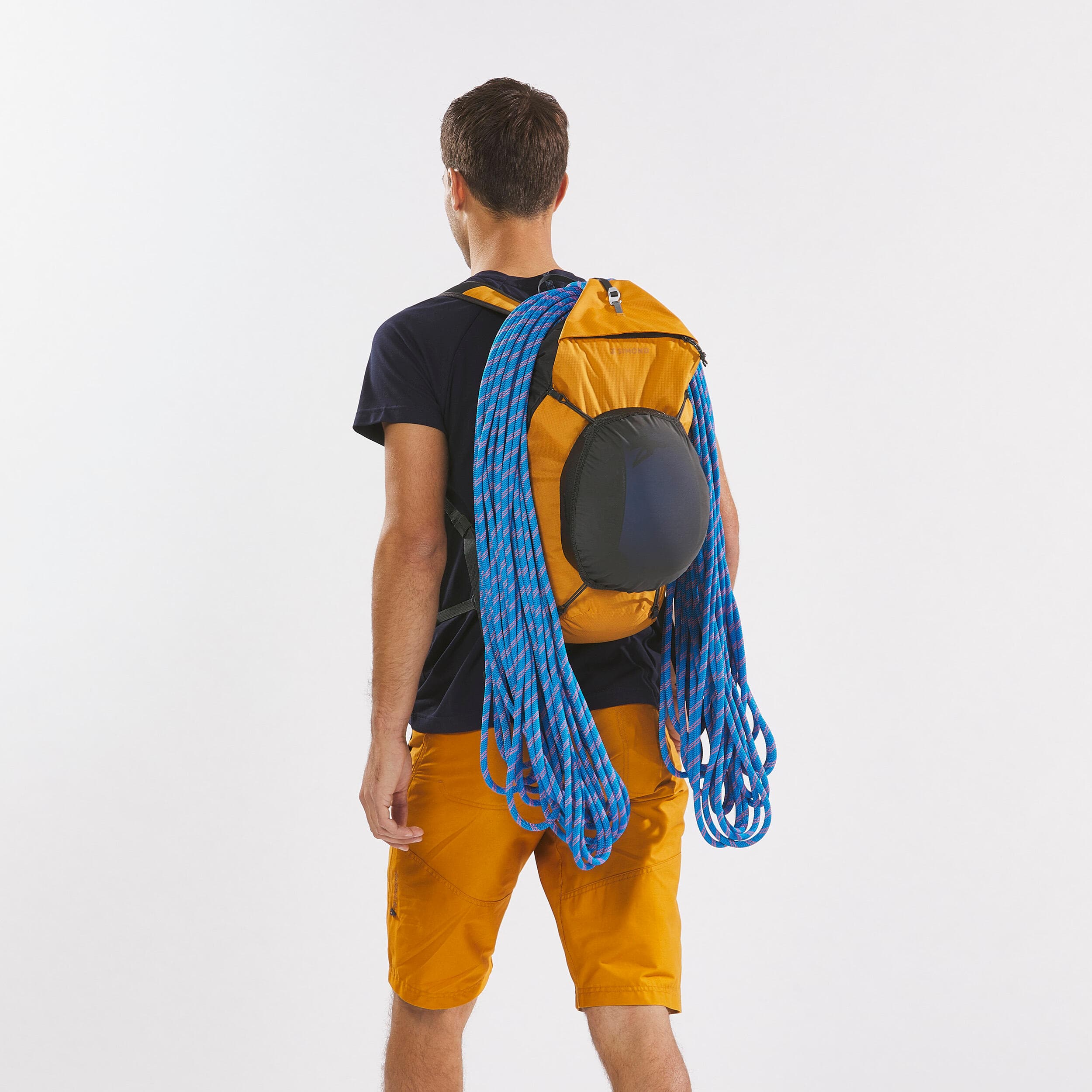 کوله پشتی صخره نوردی سیموند 20 لیتری (پیش خرید) Simond Climbing Backpack – 20 Liter – Tan – Rock — تصویر ۴