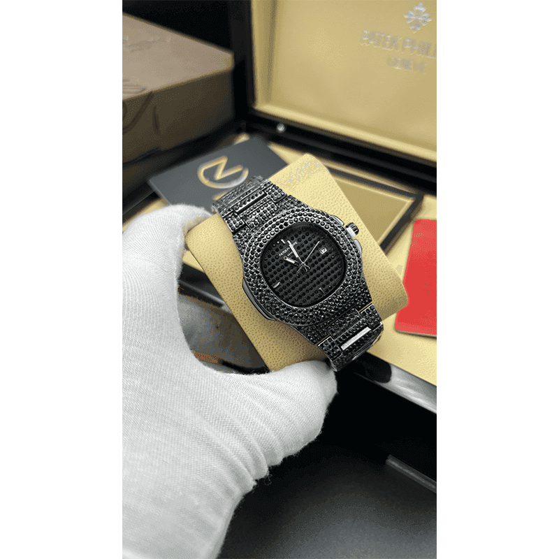 ساعت مچی زنانه و مردانه پتک فیلیپ ناتیلوس مشکی فول نگین Patek Philippe Nautilus Black Full Diamond — تصویر ۴