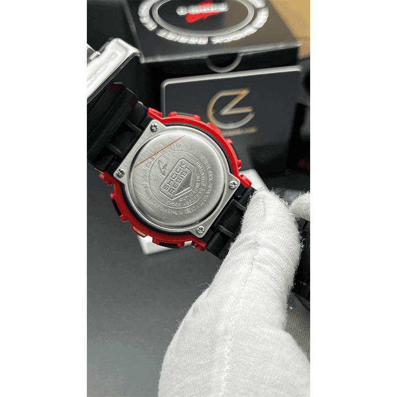ساعت مچی مردانه کاسیو جی شاک قرمز صفحه مشکی Casio G-Shock GA-110RR Red Black Screen — تصویر ۳