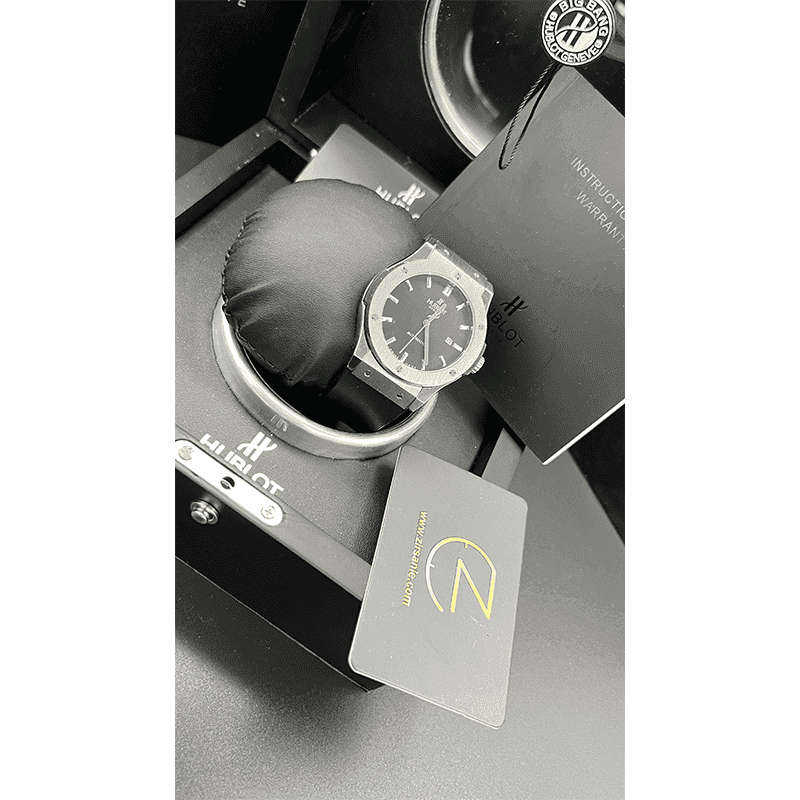 ساعت مچی مردانه هابلوت کلاسیک فیوژن سیلور صفحه مشکی Hublot Classic Fusion 3 Hands Silver Black Screen — تصویر ۶