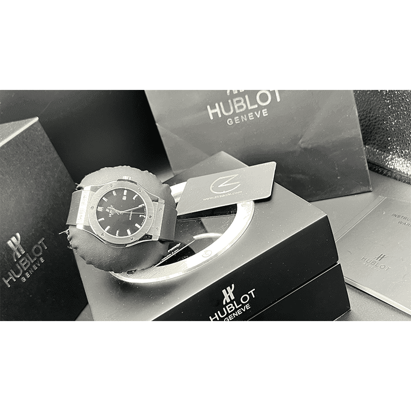 ساعت مچی مردانه هابلوت کلاسیک فیوژن سیلور صفحه مشکی Hublot Classic Fusion 3 Hands Silver Black Screen — تصویر ۴