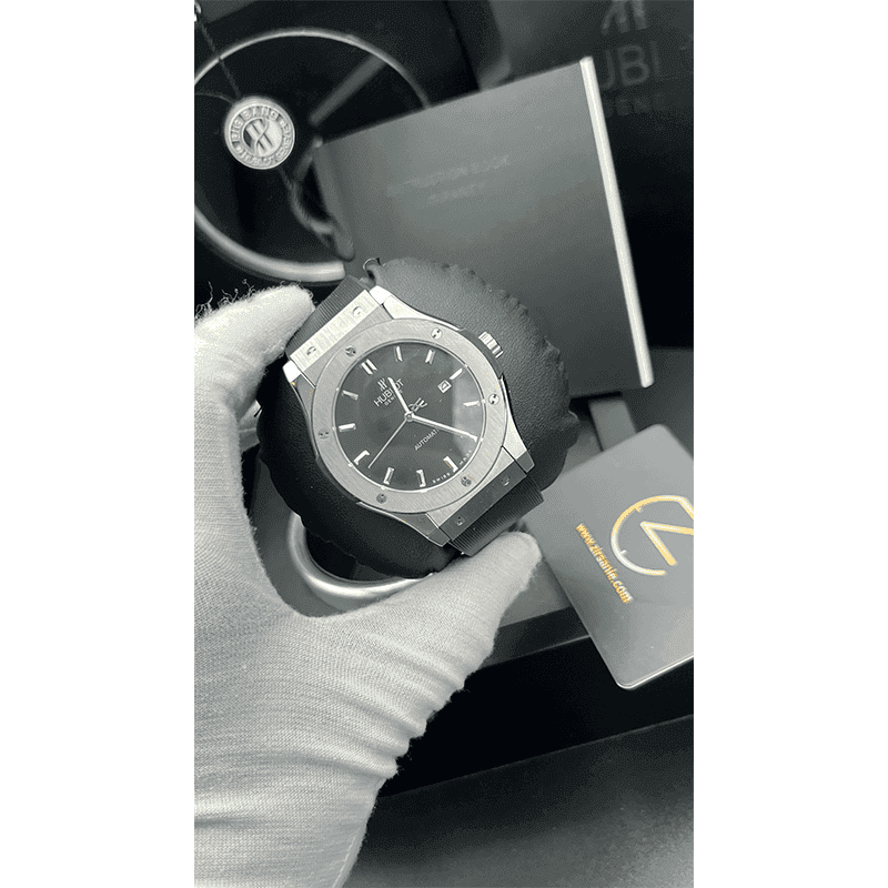 ساعت مچی مردانه هابلوت کلاسیک فیوژن سیلور صفحه مشکی Hublot Classic Fusion 3 Hands Silver Black Screen — تصویر ۵