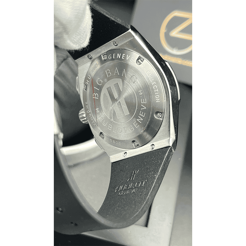 ساعت مچی مردانه هابلوت هشت ضلعی سیلور Hublot Aerofusion Orlinski Silver — تصویر ۴