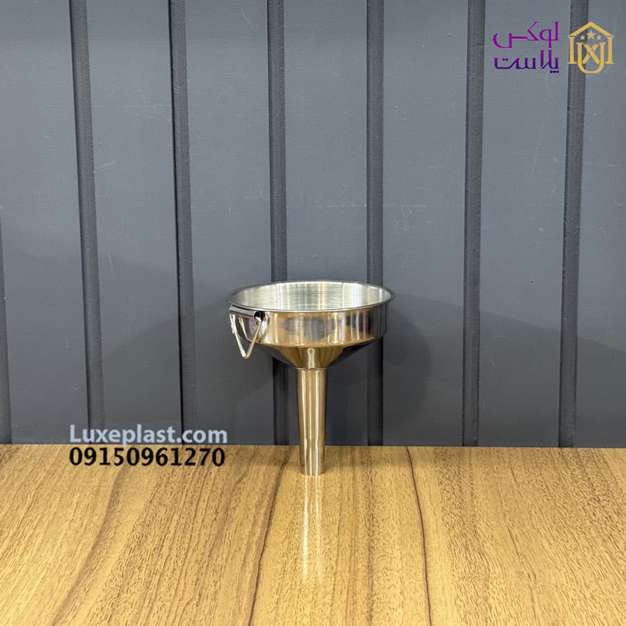 قیف استیل قطر 10 سانت کد 8753 — تصویر ۲