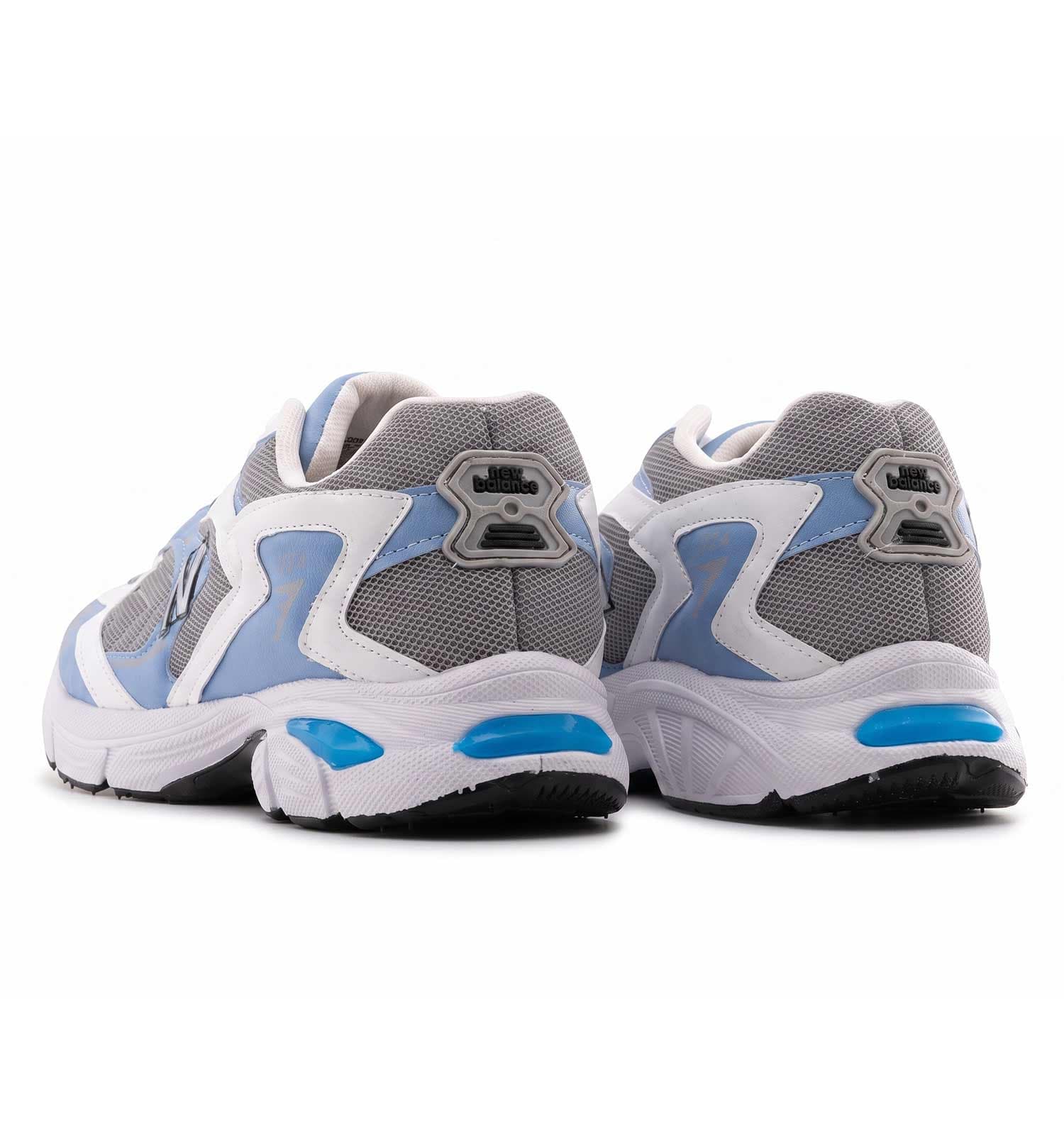 کفش مردانه اسپرت چرم مصنوعی سفید آبی New Balance کد 50682 — تصویر ۴