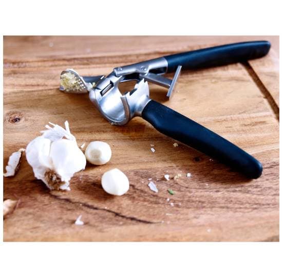 پرس سیر آشپزخانه ایکیا IKEA 365+ VÄRDEFULL Garlic press, black — تصویر ۵