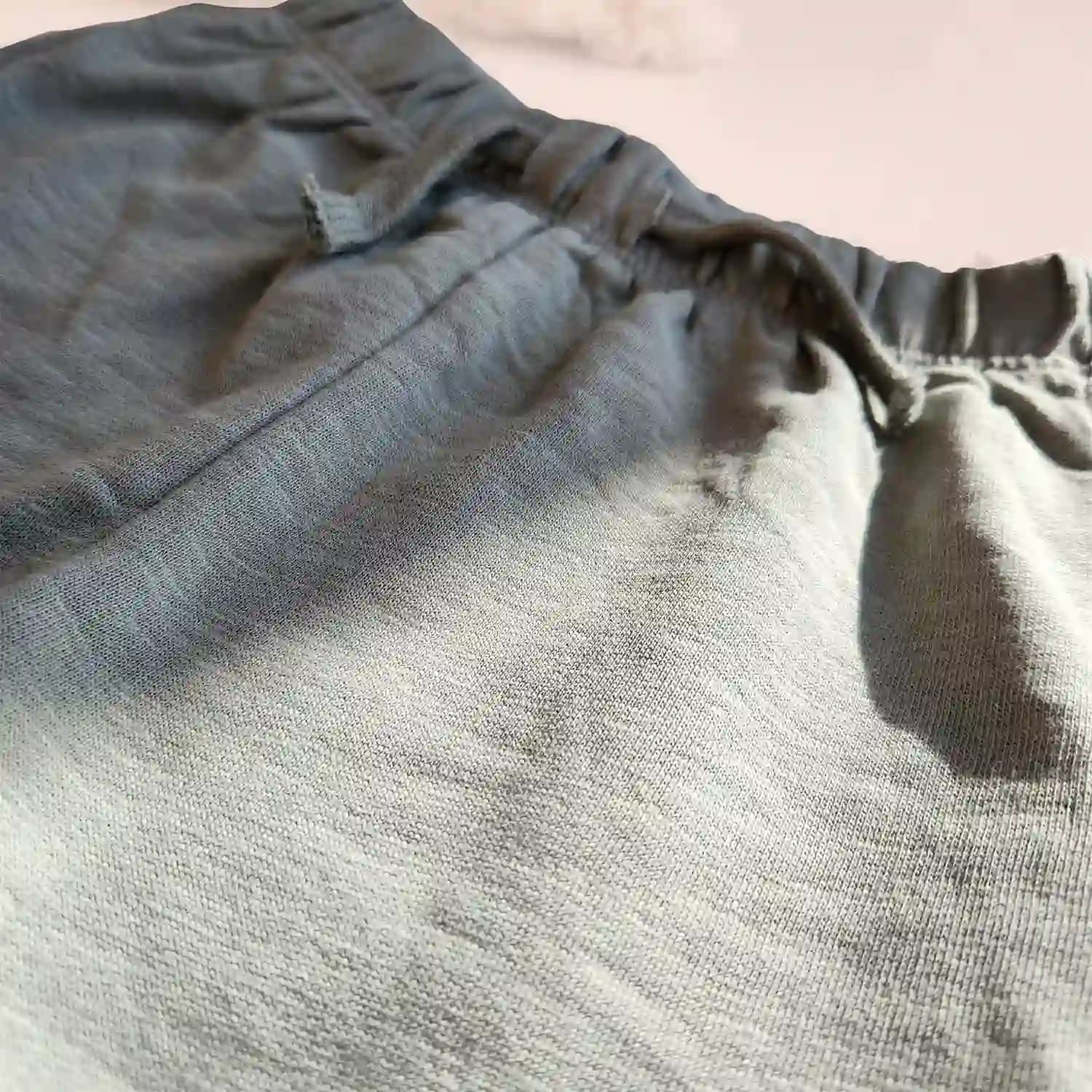 شلوار نوزادی ساده رنگ سبز کد 10314 — تصویر ۲