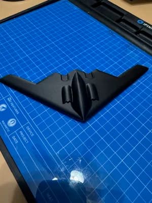 جاکلیدی بمب‌افکن B-2 Spirit | خدمات چاپ سه بعدی سفارشی — تصویر ۳