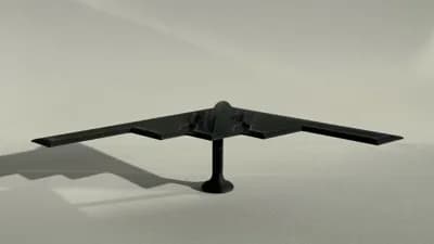 ماکت بمب‌افکن B-2 با پایه قابل تنظیم | خدمات چاپ سه بعدی سفارشی — تصویر ۸