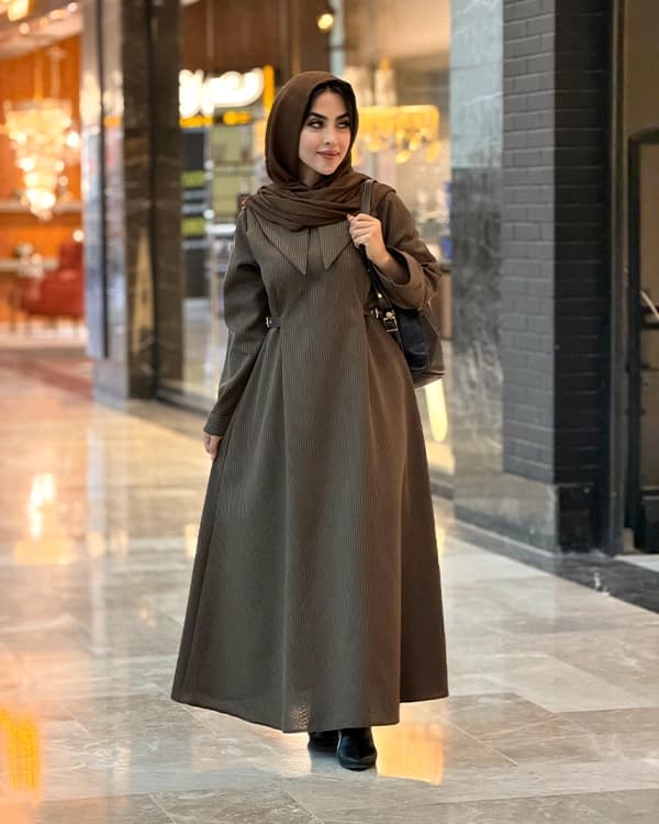 پیراهن دیپلمات — تصویر ۳