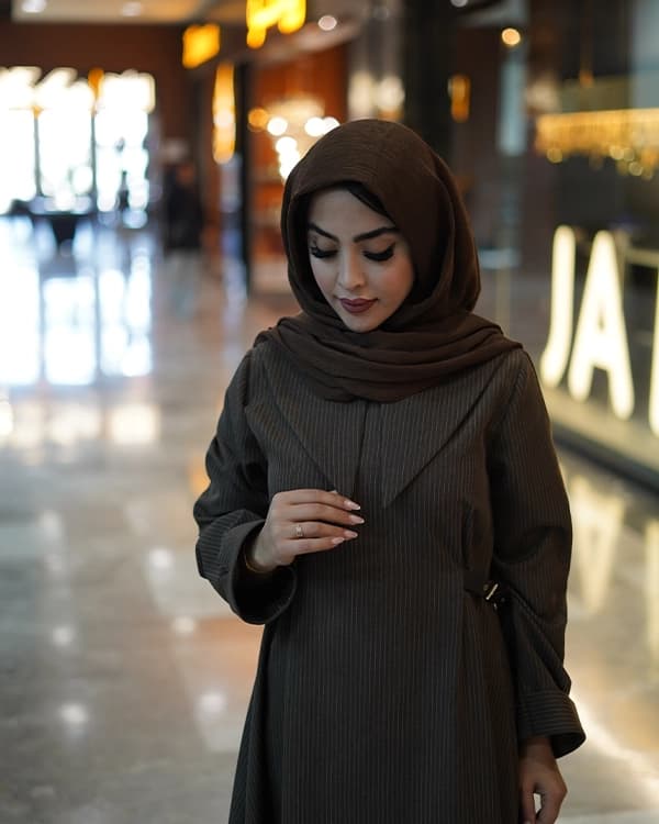 پیراهن دیپلمات — تصویر ۸