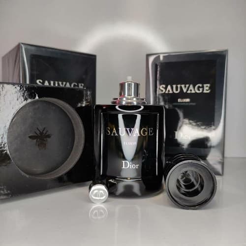 ادکلن هاردباکس دیور ساواج (ساواژ) الکسیر | Dior Sauvage Elixir حجم 60 میل — تصویر ۲
