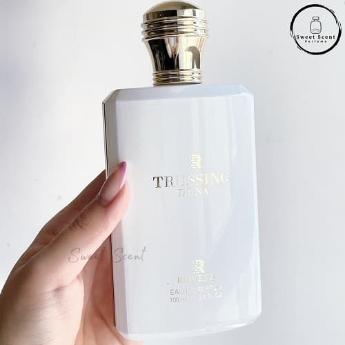 عطر ادکلن تروساردی دونا روونا | Trussardi Donna By Rovena حجم 100 میل(شرکتی) — تصویر ۲