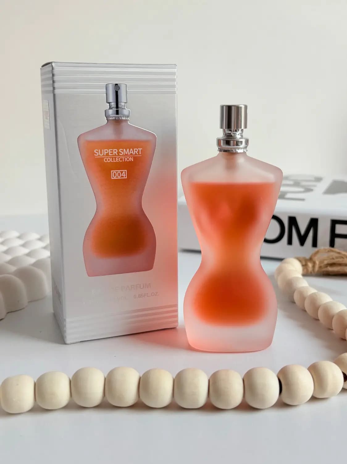 عطر ادکلن مینی ژان پل گوتیه کلاسیک زنانه(سوپر اسمارت) | Jean Paul Gaultier Classique (Super Smart) حجم 25 میل(شرکتی) — تصویر ۴