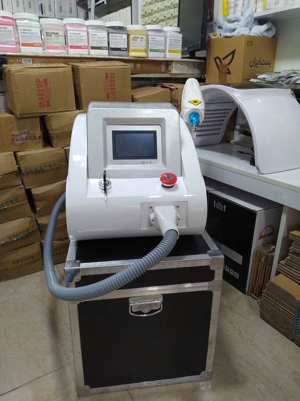 دستگاه لیزر کیوسوئیچ پاک کننده تاتو q switch j 200 — تصویر ۴