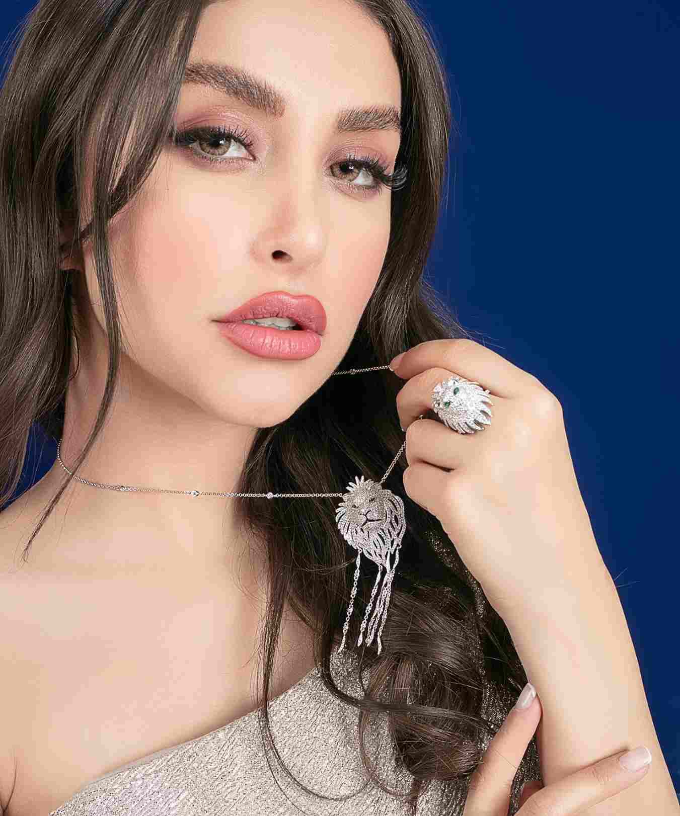 گردنبند نقره طرح شير