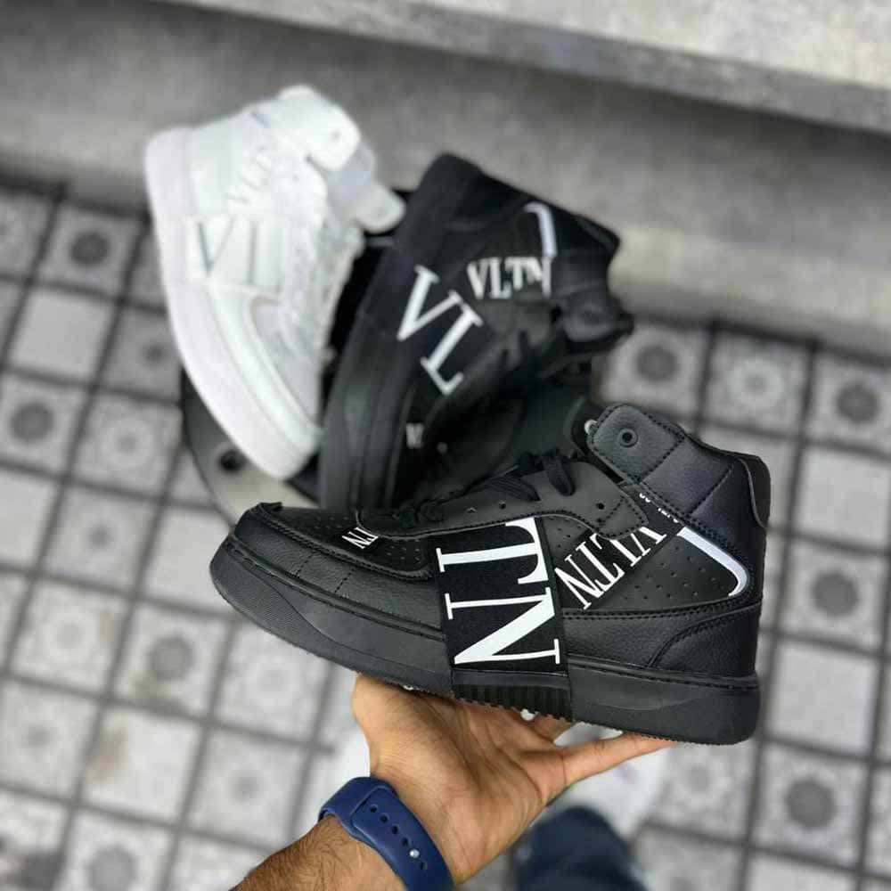 ولنتینو نیم بوت مشکی و سفید Valentino half boot Black & White — تصویر ۲