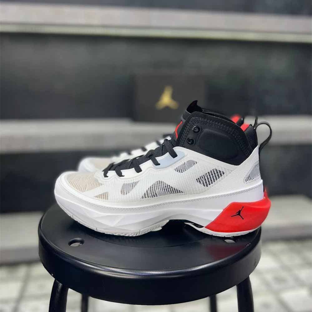 نایک ایر جردن 37 سفید قرمز Nike Air Jordan 37 White Red