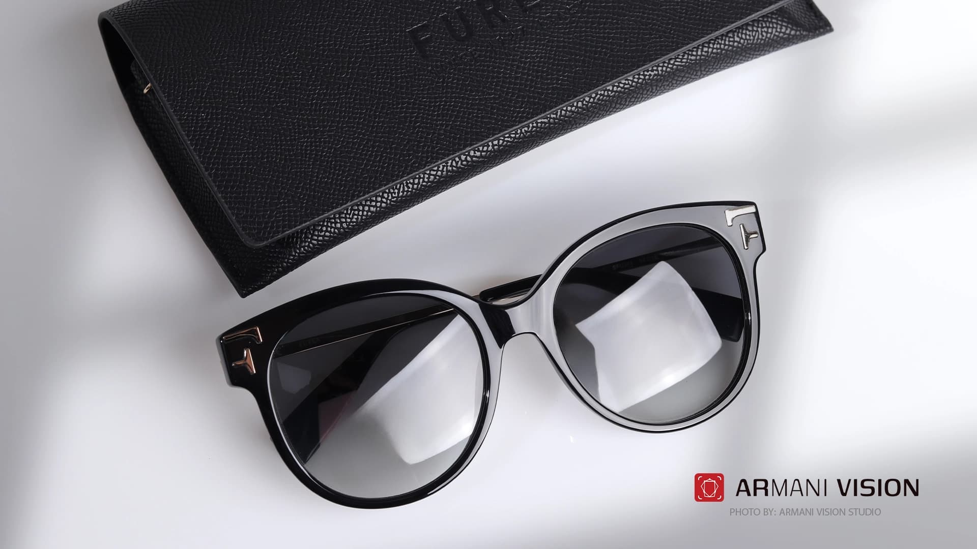 عینک فورلا FURLA – SFU341 – 700 — تصویر ۸