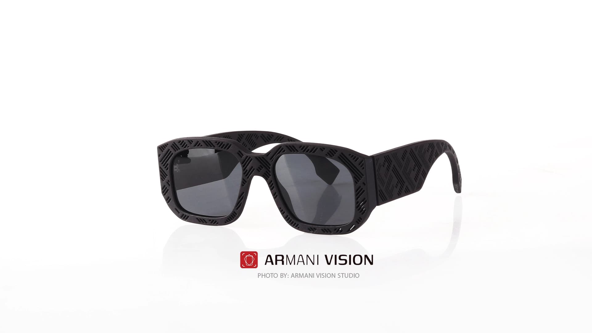 عینک فندی FENDI – FE40113I – 5202A — تصویر ۴