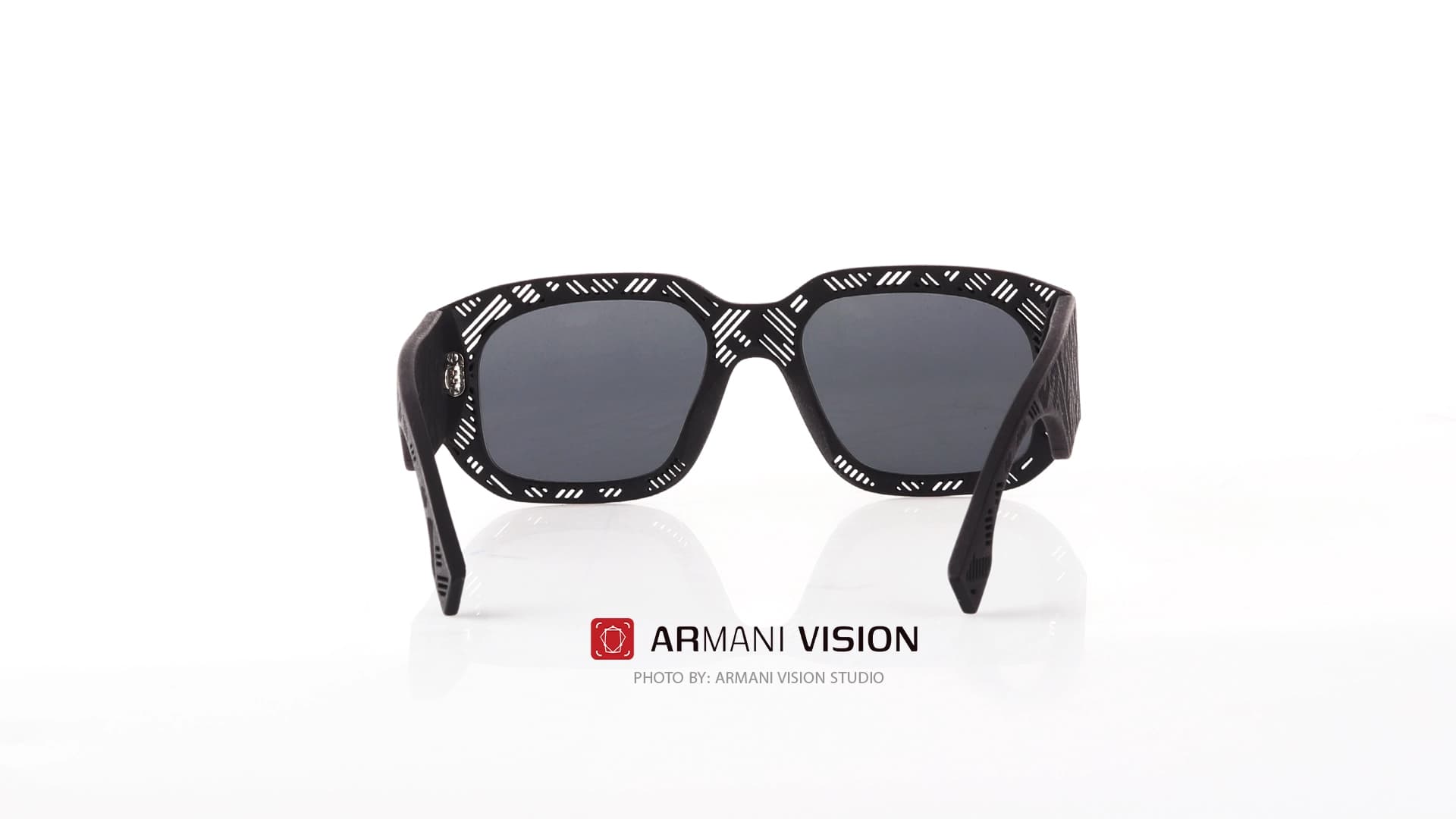 عینک فندی FENDI – FE40113I – 5202A — تصویر ۳