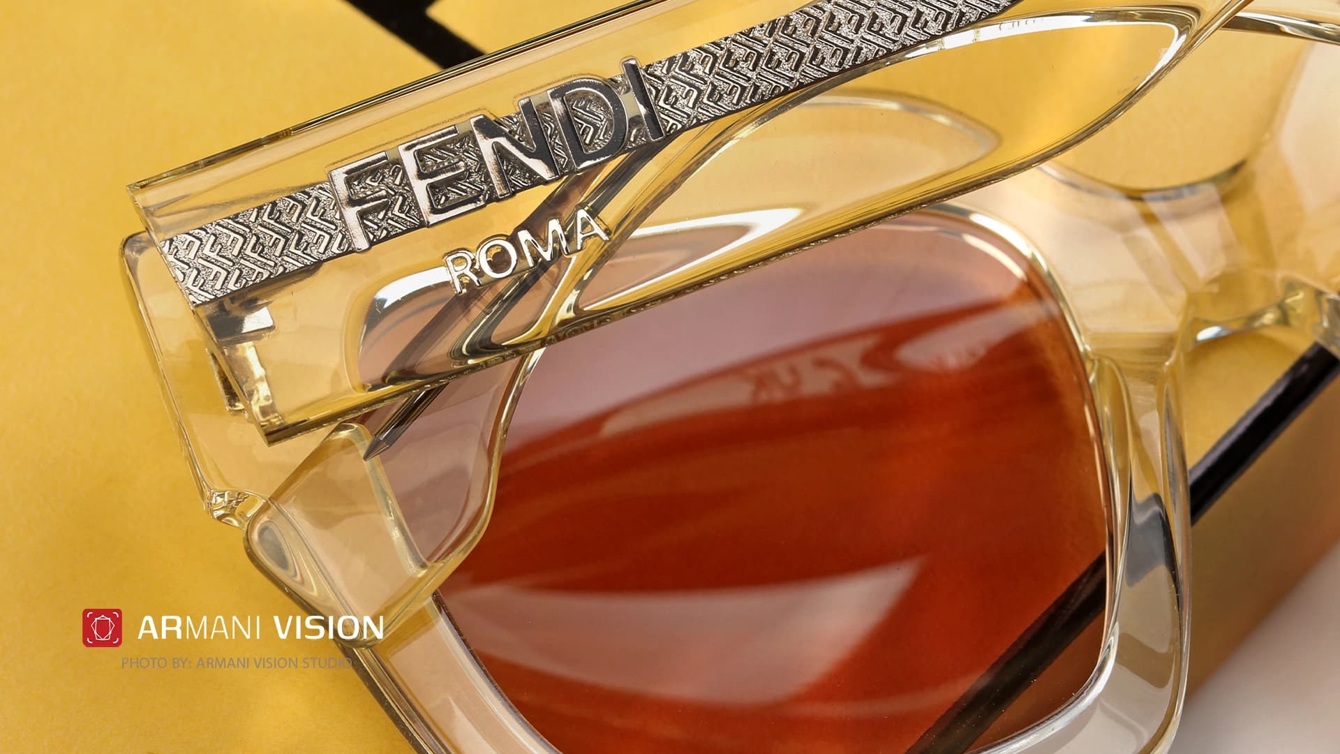 عینک فندی FENDI – FE40101I – 5039J — تصویر ۸